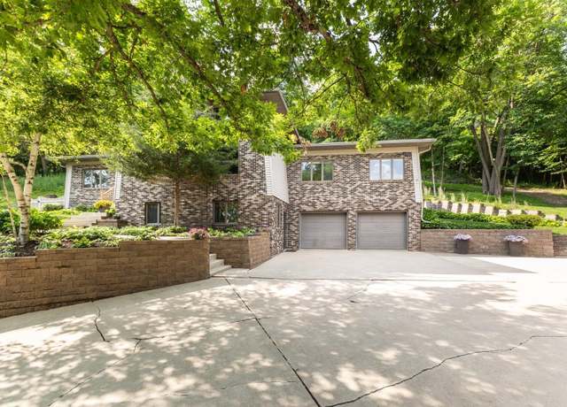 Property at 6317 Oak Meadow Ln NW, Rochester, MN 55901, 4 beds, 3 baths