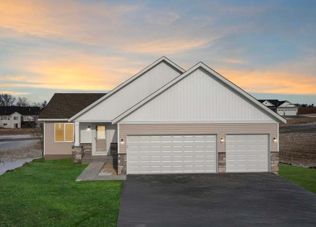 Property at 2420 14th St NE, Faribault, MN 55021, 4 beds, 3 baths