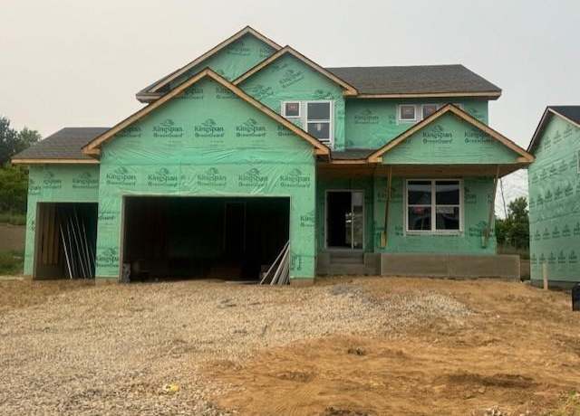 Property at 8728 Periwinkle Blvd, Woodbury, MN 55129, 5 beds, 4 baths