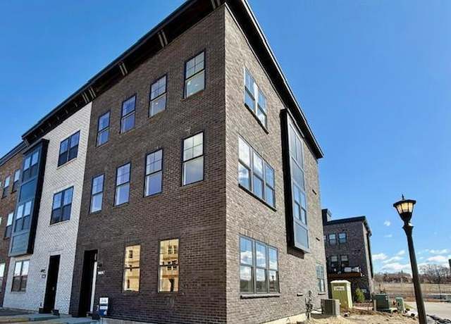 Property at 900 Mount Curve Blvd Unit M, Saint Paul, MN 55116, 3 beds, 4 baths