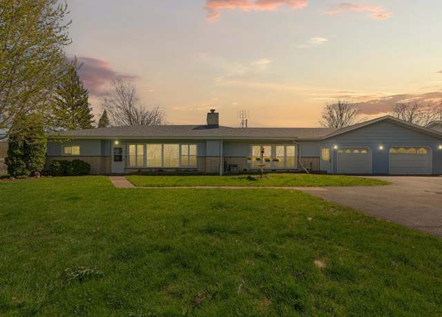 Property at 15426 Shieldsville Blvd, Faribault, MN 55021, 4 beds, 2 baths