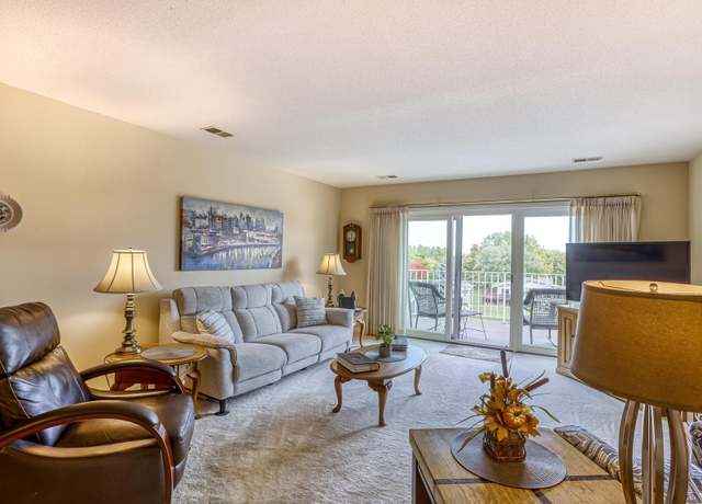 Property at 8621 Basswood Rd #33, Eden Prairie, MN 55344, 2 beds, 2 baths