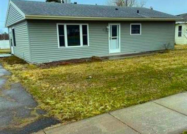 Property at 53 Edwards Dr, Silver Bay, MN 55614, 3 beds, 1 bath