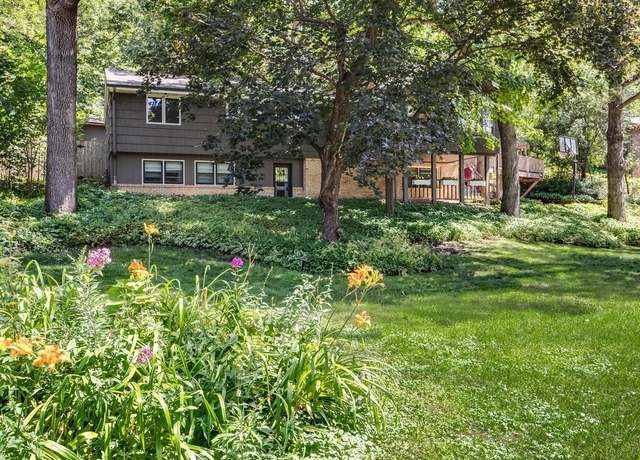 Property at 1120 Oakview Ln N, Plymouth, MN 55441, 5 beds, 4 baths