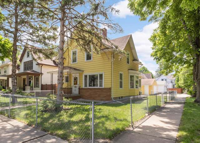 Property at 742 Hawthorne Ave E, Saint Paul, MN 55106, 3 beds, 2 baths