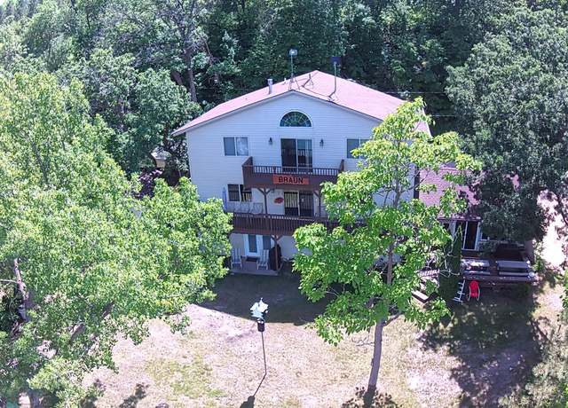 Property at 37719 S Eagle Lake Ln, Eagle Lake Twp, MN 56515, 6 beds, 4 baths