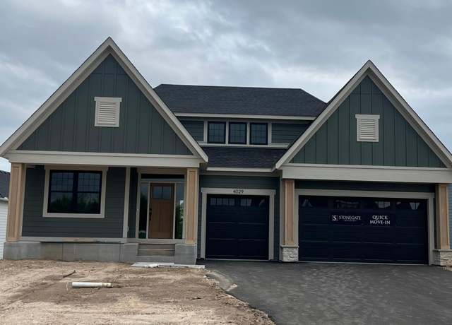 Property at 4029 Arbor Dr, Woodbury, MN 55129, 4 beds, 3 baths
