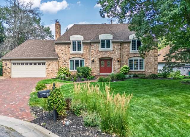Property at 112 Marcin Ln, Burnsville, MN 55337, 5 beds, 4 baths