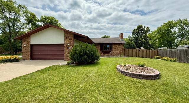 Photo of 2602 Eastgate Dr S, Fargo, ND 58103
