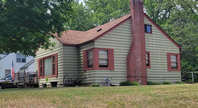 Photo of 106 4th St, Mora, MN 55051