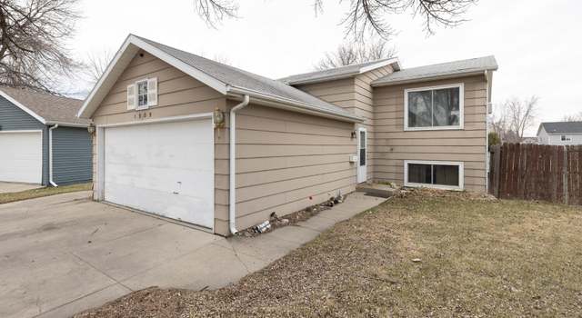 Photo of 1909 54th Ave S, Fargo, ND 58104