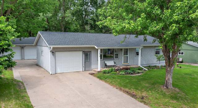 Photo of 1834 Ladonna Ln, Faribault, MN 55021