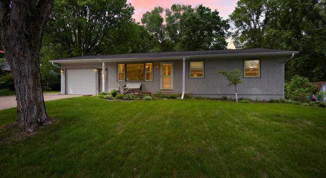 Photo of 1834 Ladonna Ln, Faribault, MN 55021