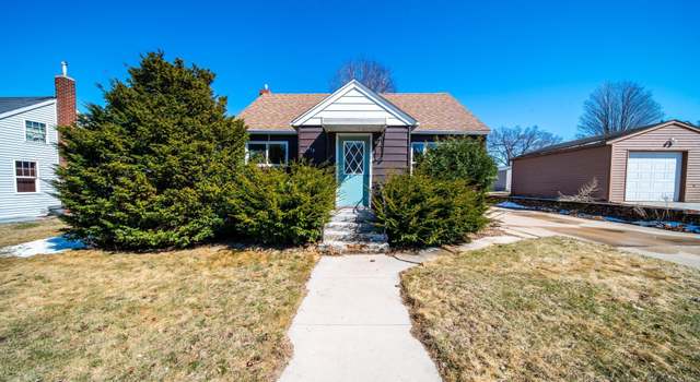 Photo of 313 1st Ave SW, Pine Island, MN 55963