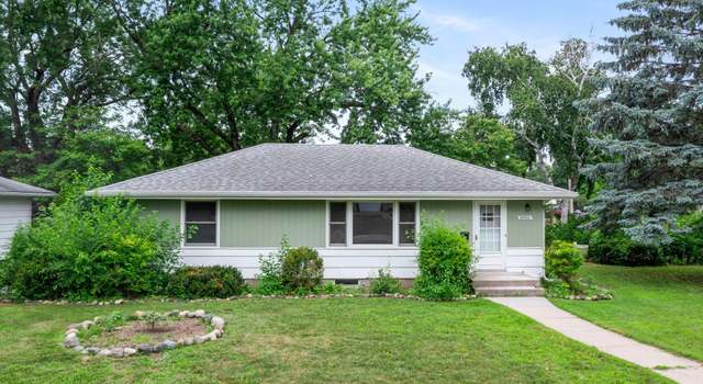 Photo of 8900 Aldrich Ave S, Bloomington, MN 55420