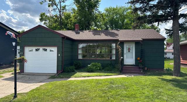 Photo of 625 8th Ave NE, Valley City, ND 58072
