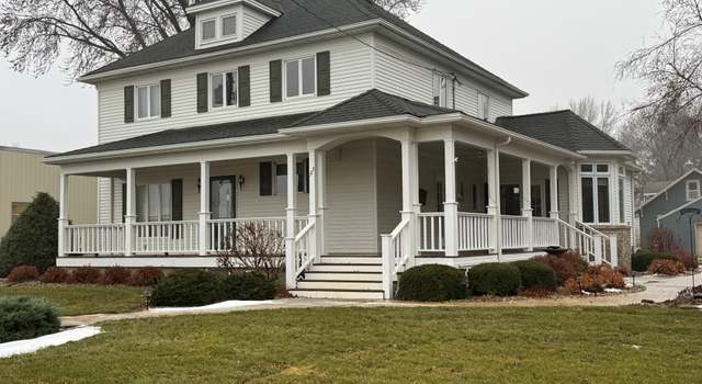 Photo of 107 & 109 Front St W, Hayward, MN 56043