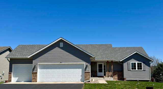 Photo of 511 Grindstone Ln, Dundas, MN 55019