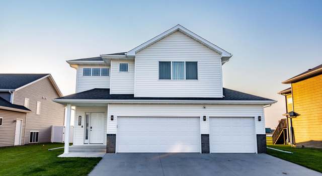 Photo of 5726 Deb Dr W, West Fargo, ND 58078
