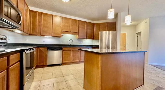 Photo of 619 8th St SE #212, Minneapolis, MN 55414