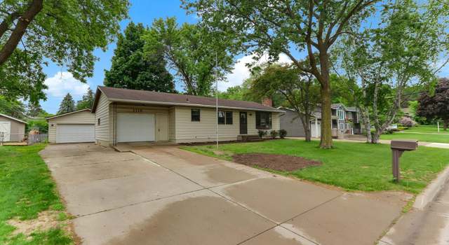 Photo of 1115 14th St W, Hastings, MN 55033