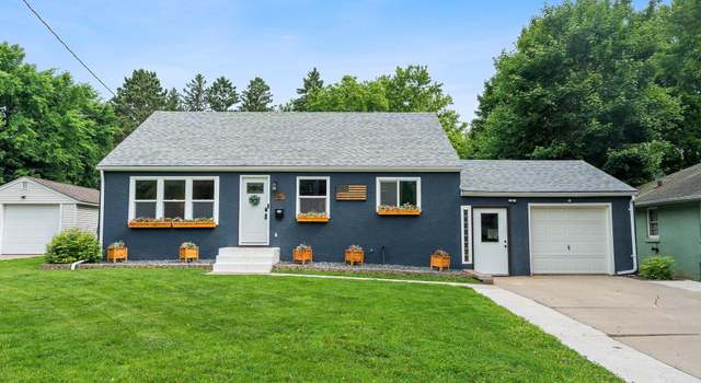 Photo of 410 Greenvale Ave W, Northfield, MN 55057