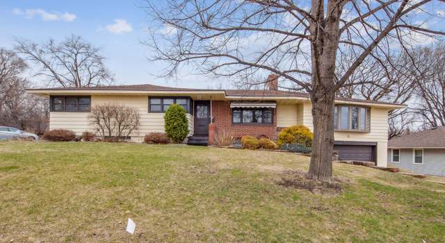 Photo of 6520 Eliot View Rd, Saint Louis Park, MN 55426