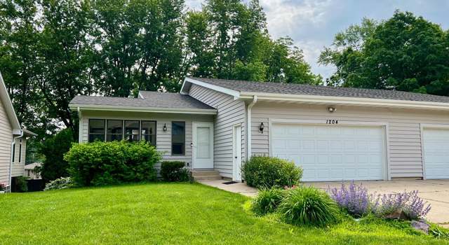 Photo of 1204 Lia Dr, Northfield, MN 55057