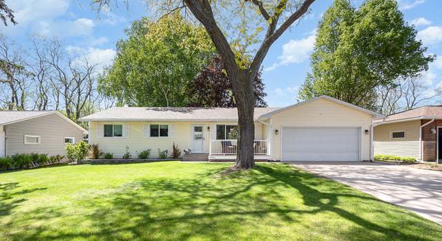 Photo of 6361 Dawn Ave, Inver Grove Heights, MN 55076