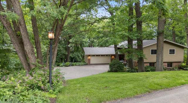 Photo of 520 Wedgewood Ln N, Plymouth, MN 55441