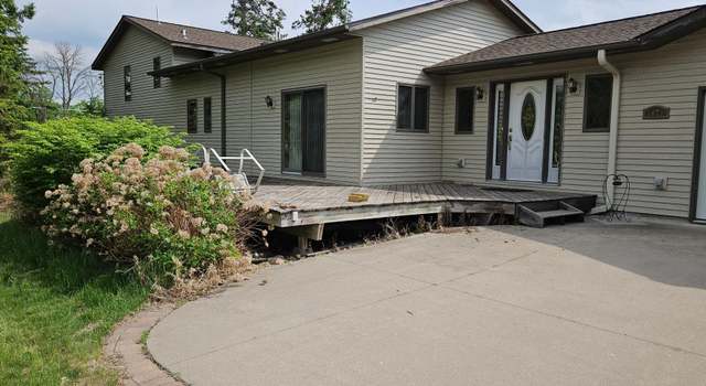 Photo of 1075 W Wayzata Blvd, Long Lake, MN 55356