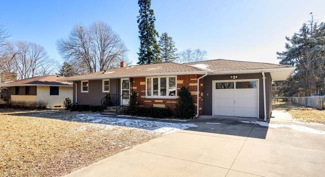 Photo of 1860 Grant Rd, Arden Hills, MN 55112