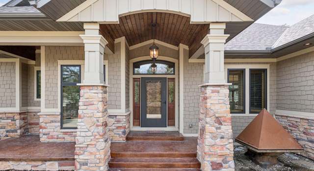 Photo of 15719 Robinwood Dr, Minnetonka, MN 55345