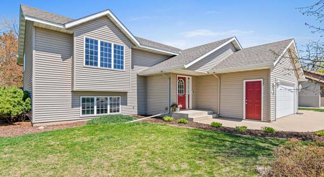 Photo of 125 Cedar Dr S, Lester Prairie, MN 55354