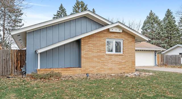Photo of 7840 Florida Cir N, Brooklyn Park, MN 55445
