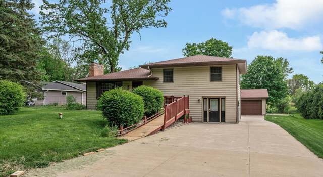 Photo of 2235 Chestnut Rd, Medina, MN 55340