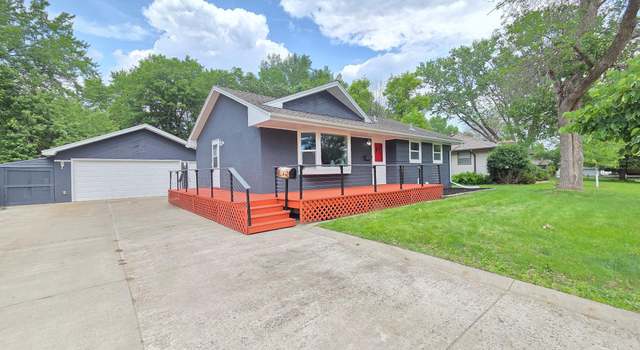 Photo of 4106 Woodbine Ln N, Minneapolis, MN 55429