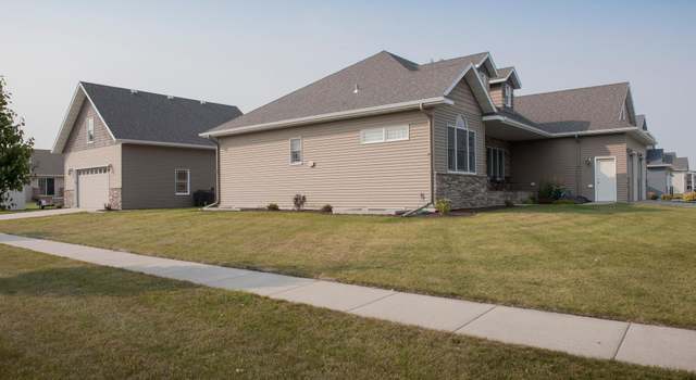 Photo of 731 Willow Bend Dr, Casselton, ND 58012