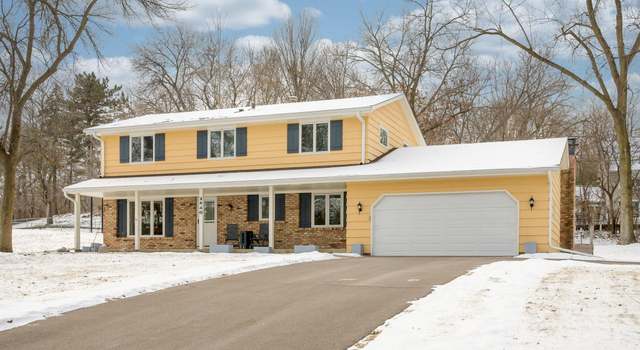 Photo of 3640 Sunrise Dr E, Minnetonka, MN 55345