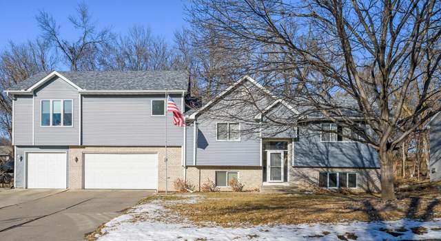 Photo of 995 89th Ln NW, Coon Rapids, MN 55433