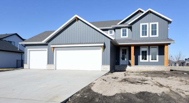 Photo of 4715 59th St S, Fargo, ND 58104