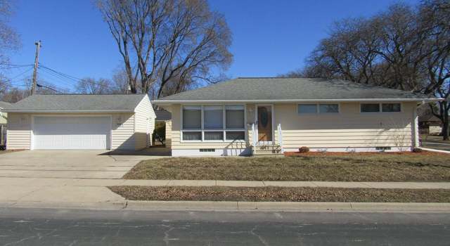 Photo of 1624 19th Ave NW, Rochester, MN 55901