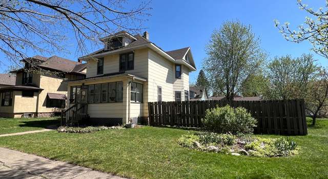 Photo of 414 5th St S, Virginia, MN 55792