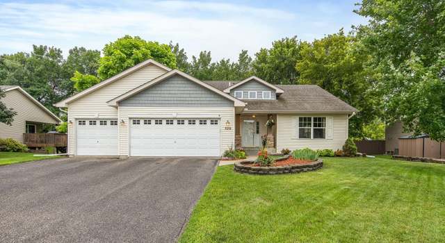 Photo of 520 2nd St S, Montrose, MN 55363
