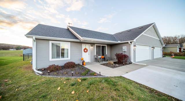 Photo of 522 Trout Ave, Saint Charles, MN 55972