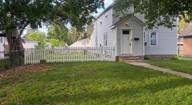 Photo of 2428 14th Ave E, North Saint Paul, MN 55109