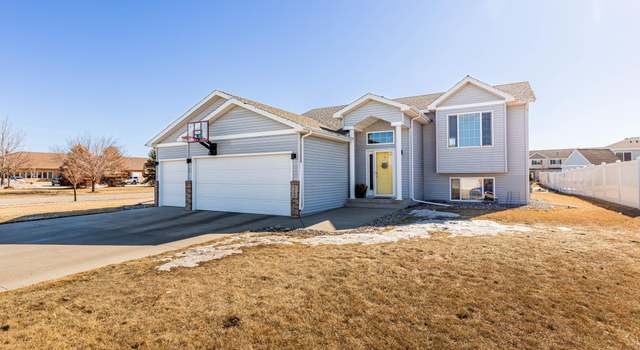 Photo of 4248 Russet Ave S, Fargo, ND 58104