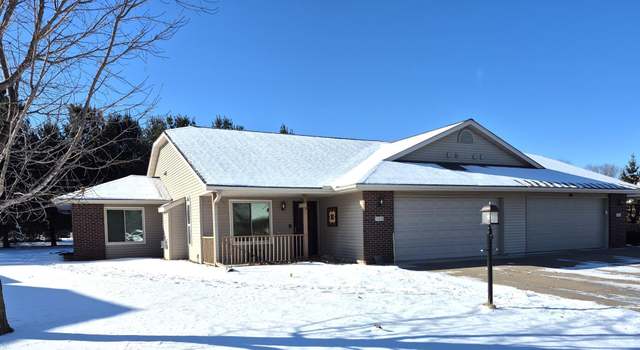 Photo of 2526 Hils Ct Unit B, Menomonie, WI 54751