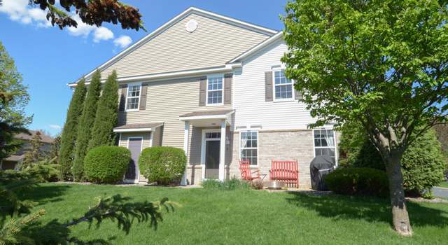 Photo of 15608 Emerald Dr N #1, Hugo, MN 55038