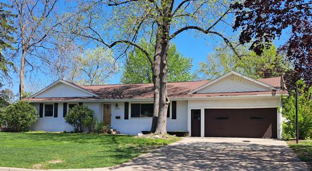 Photo of 7124 Kyle Ave N, Brooklyn Center, MN 55429